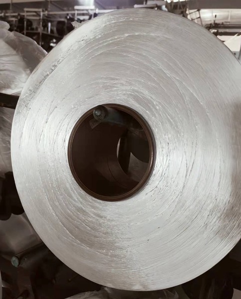 Hoe FDY-garen de sterkte en zachtheid van stoffen verbetert: een diepe duik in textiel